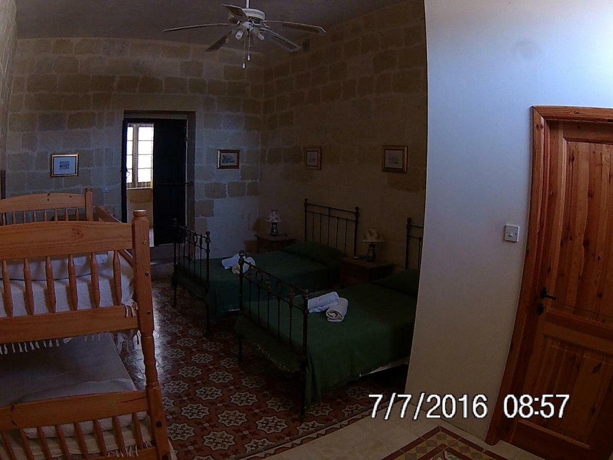 Tal-Masklu Farmhouse Għarb 外观 照片